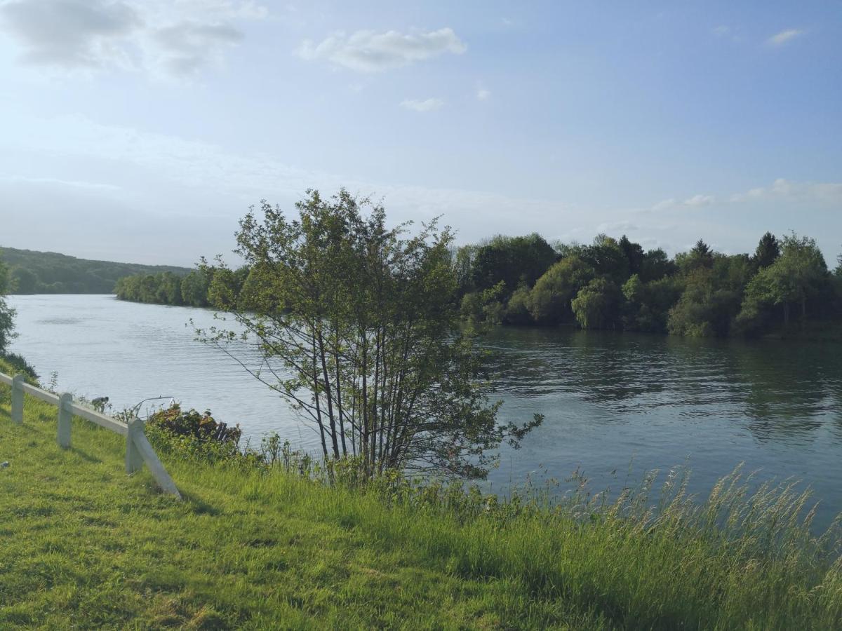 La Seine, Entre Riviere Et Foret De Fontainebleau Bois-le-Roi  Buitenkant foto
